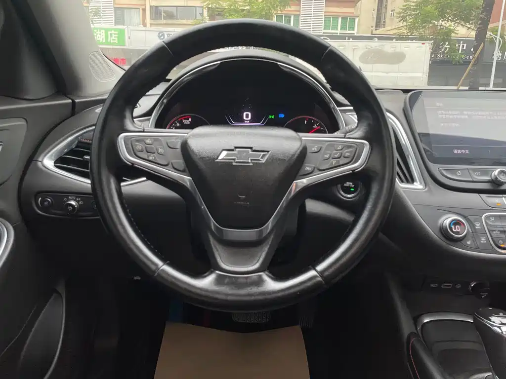 Chevrolet Malibu XL — миниатюра 14