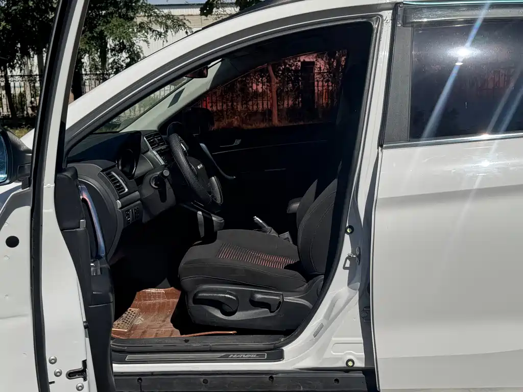 Haval M6 — миниатюра 8