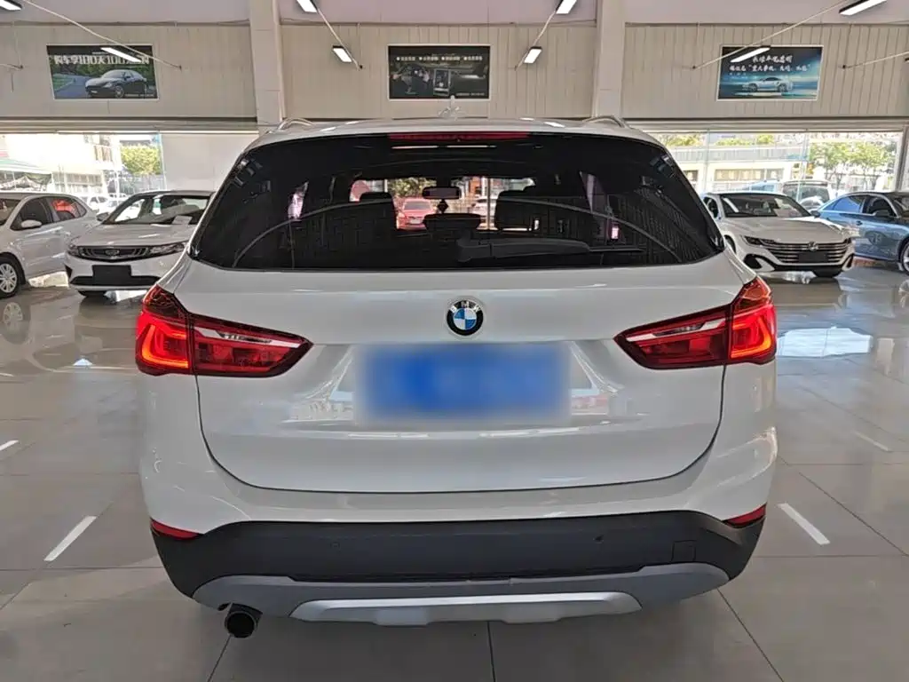 BMW X1 — миниатюра 6