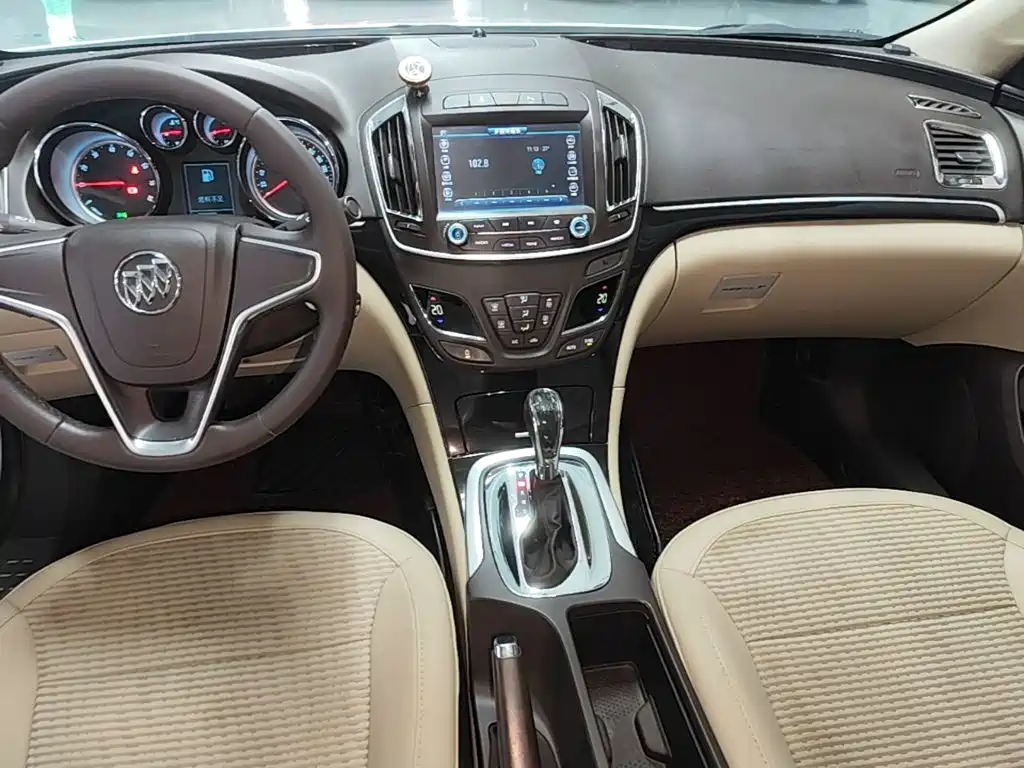 Buick Regal — миниатюра 14