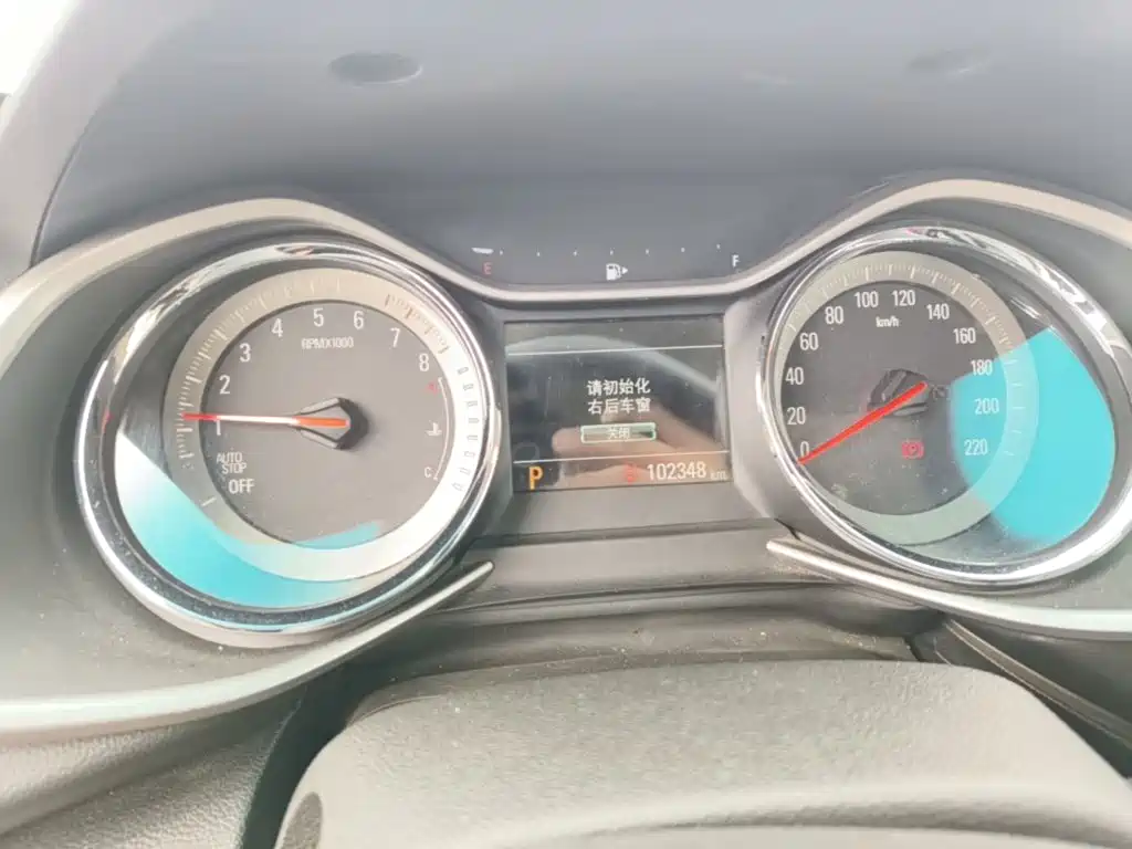 Chevrolet Volando — миниатюра 12