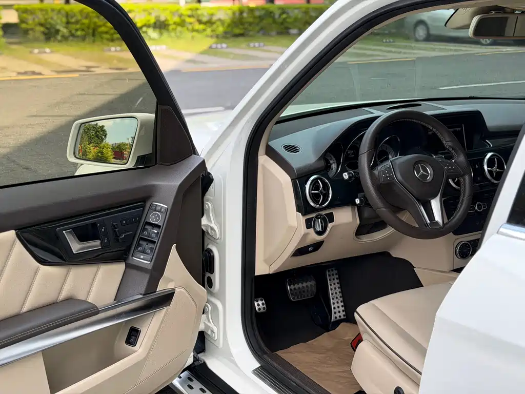 Mercedes-Benz GLK-Class — миниатюра 8