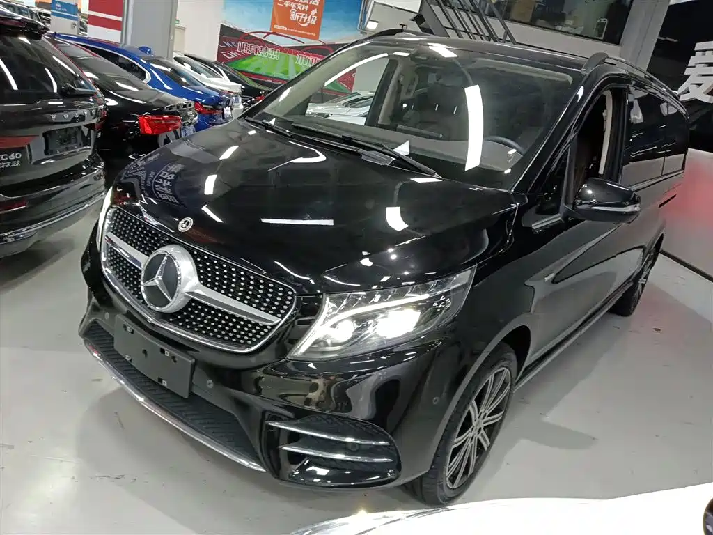 MERCEDES-BENZ V CLASS