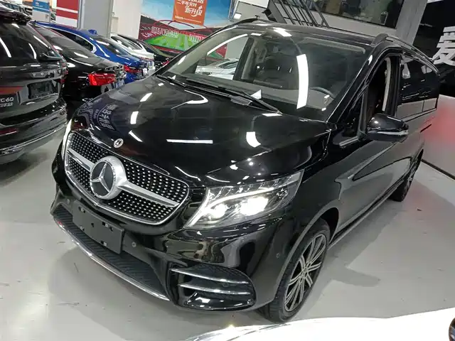 MERCEDES-BENZ V CLASS