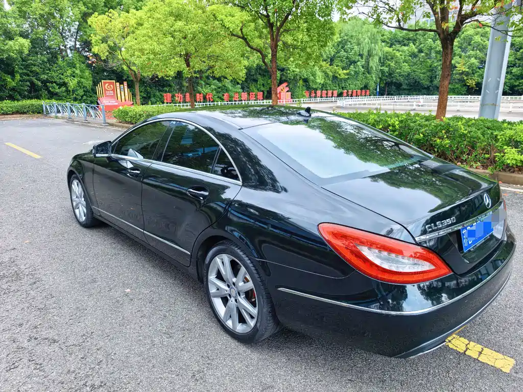Mercedes-Benz CLS — миниатюра 4