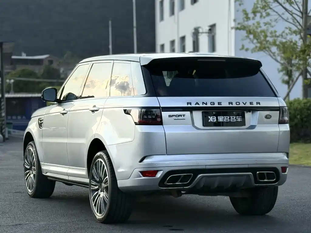 Land Rover Sport — миниатюра 12