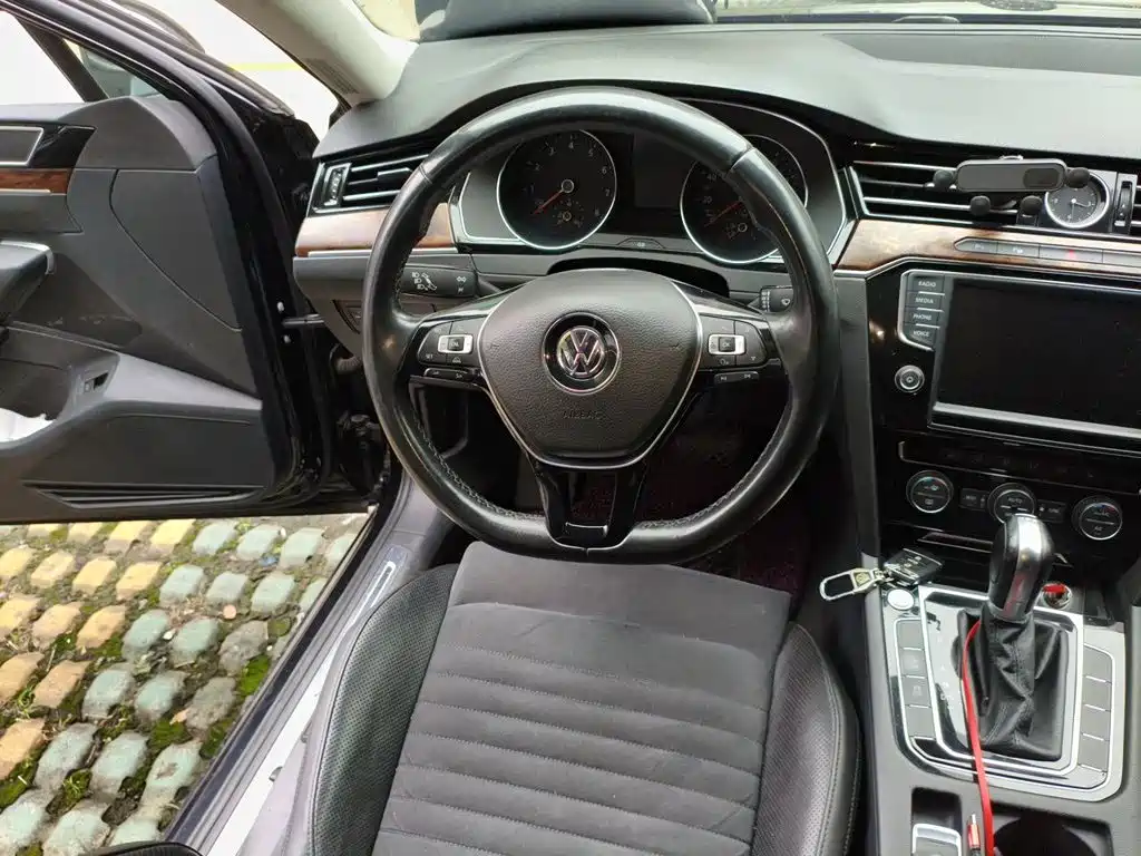 Volkswagen Magotan — миниатюра 12