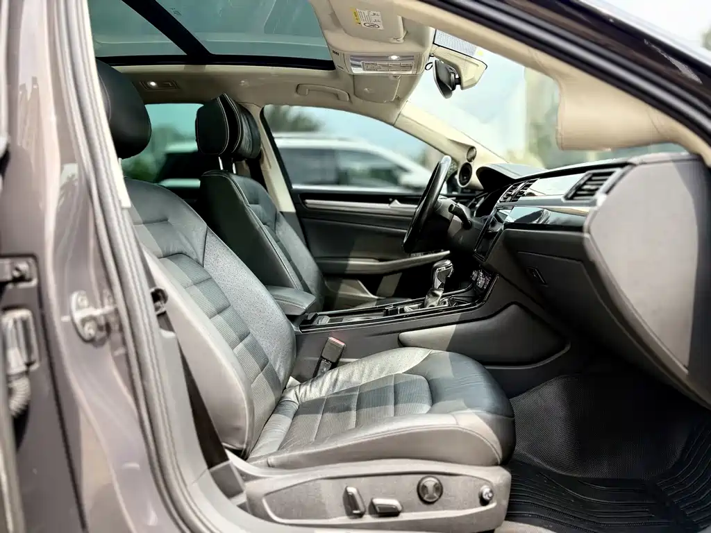 Volkswagen Phideon — миниатюра 12