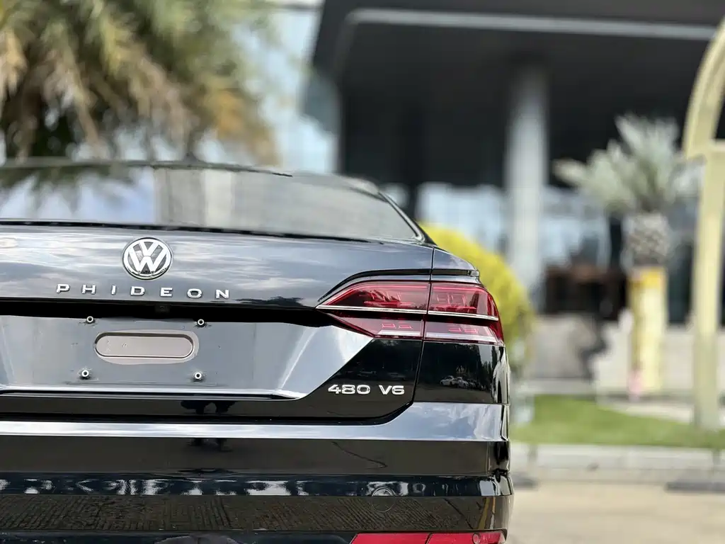 Volkswagen Phideon — миниатюра 23
