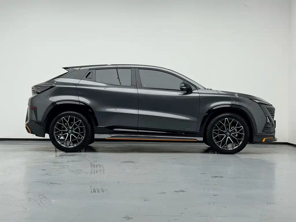 Changan UNI-T — миниатюра 6