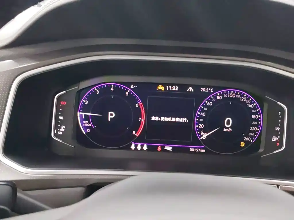 Volkswagen T-Roc — миниатюра 12