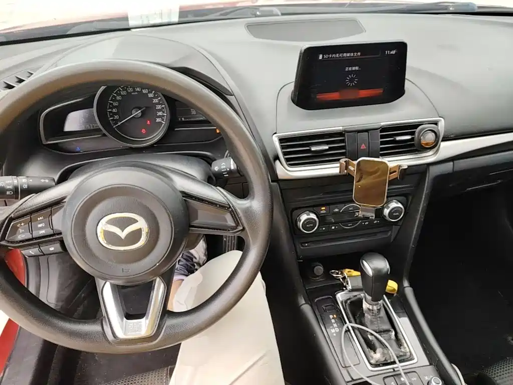 Mazda 3 Axela — миниатюра 10