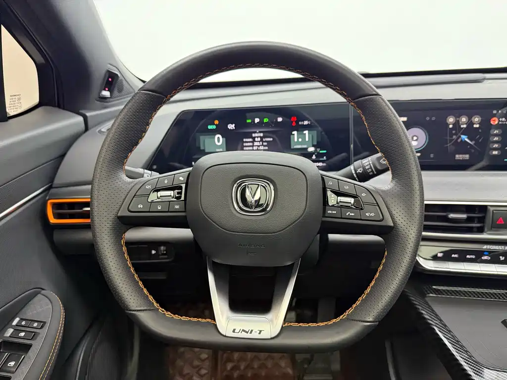 Changan UNI-T — миниатюра 14