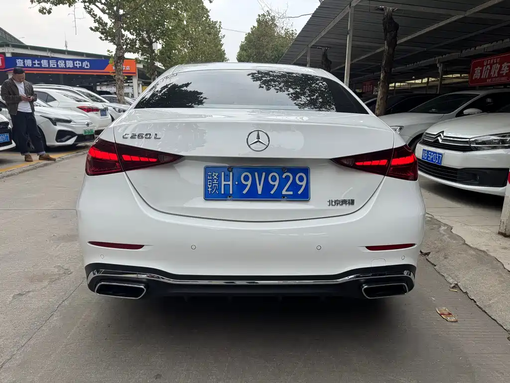 Mercedes-Benz C-Class 2023 — фото 6
