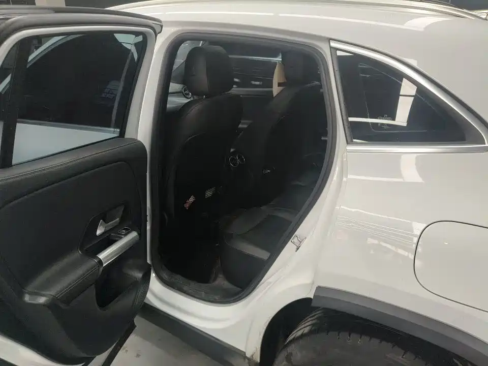 Mercedes-Benz GLA — миниатюра 5