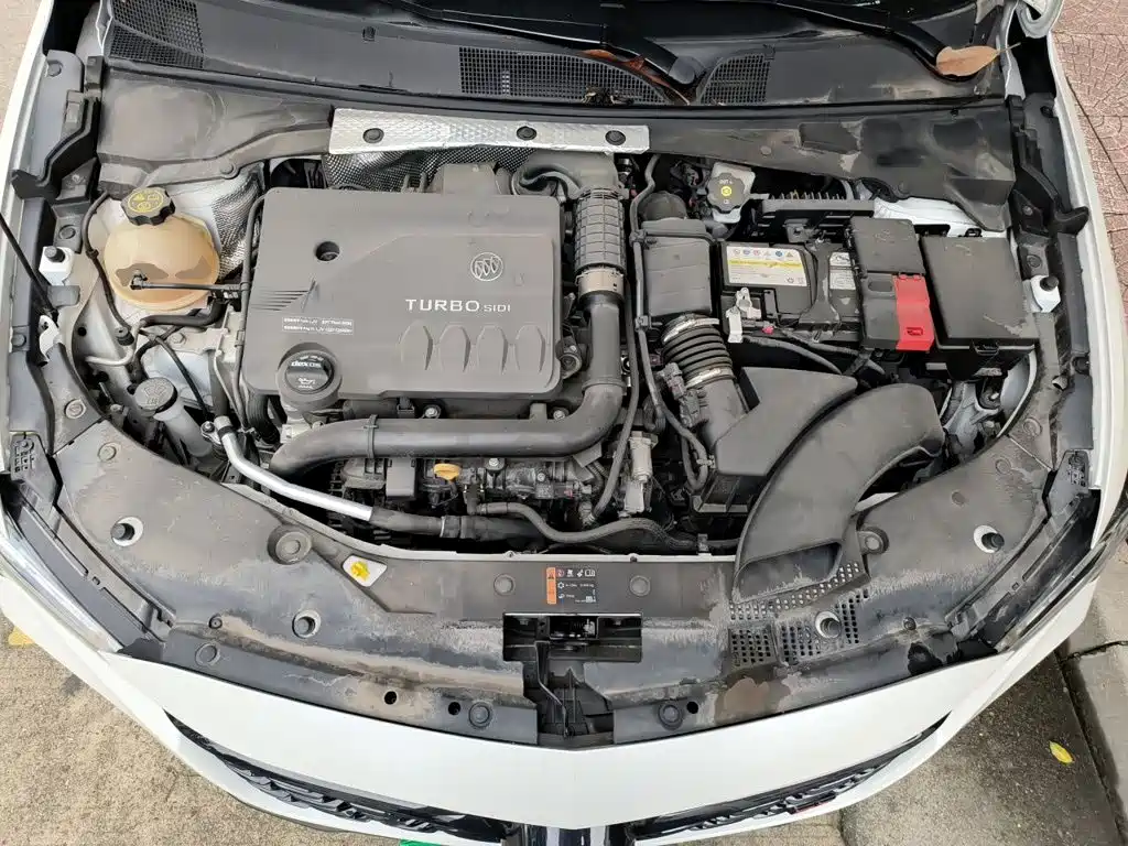 Buick Verano — миниатюра 16