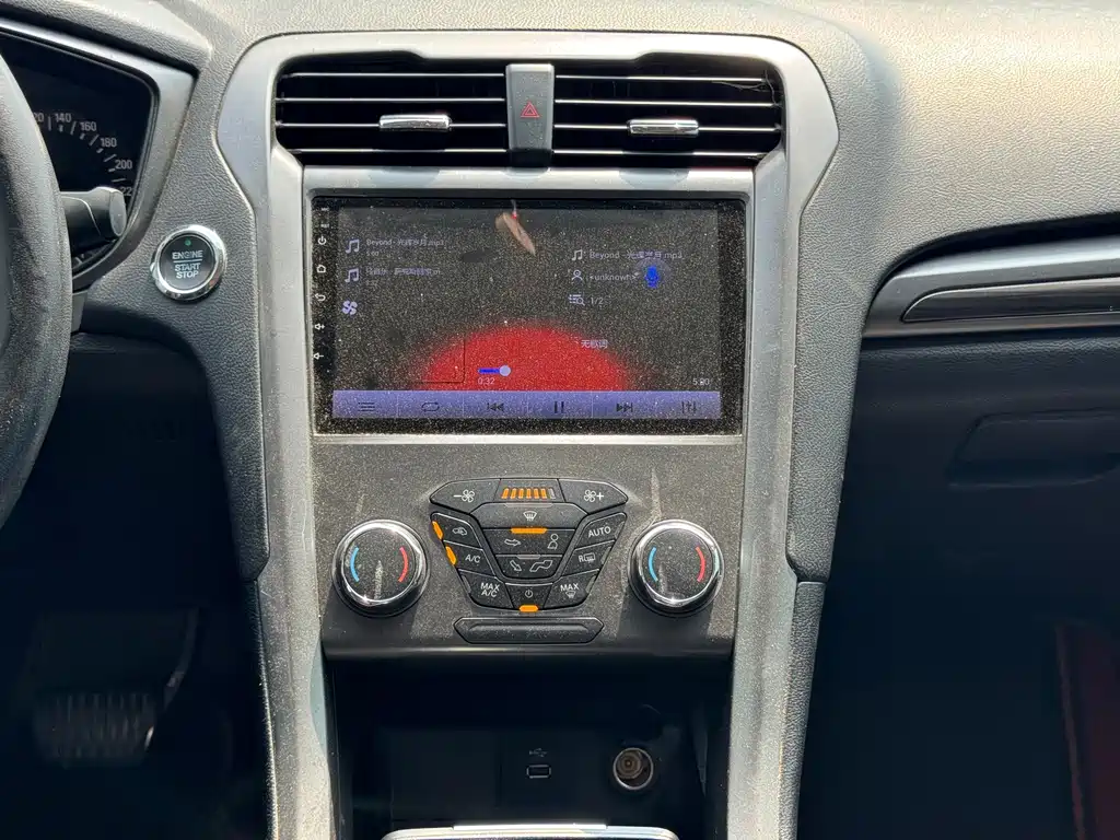 Ford Mondeo — миниатюра 13