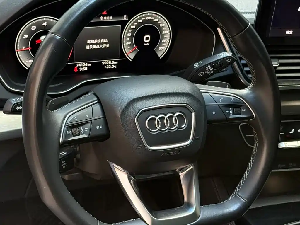 Audi Q5L — миниатюра 3
