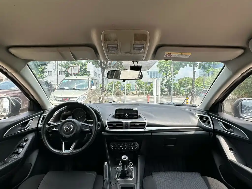 Mazda 3 Axela — миниатюра 5