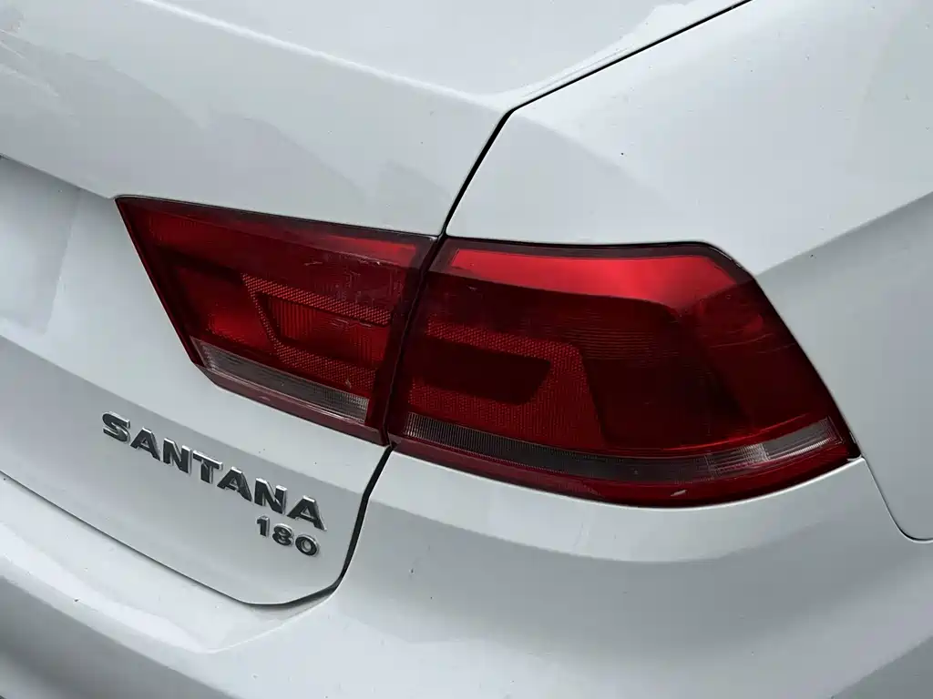 Volkswagen Santana — миниатюра 16