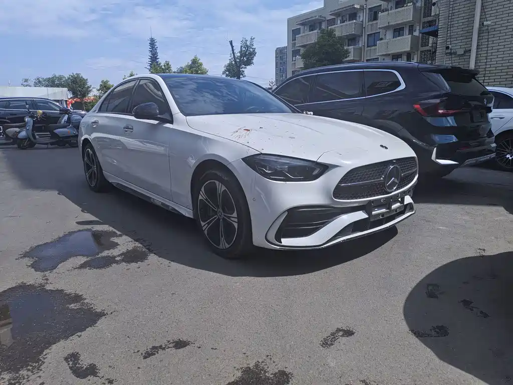 Mercedes-Benz C-Class — миниатюра 2