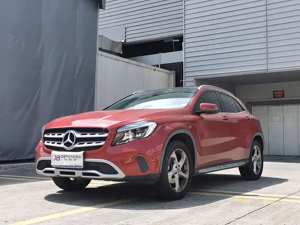 Купить Mercedes-Benz GLA
