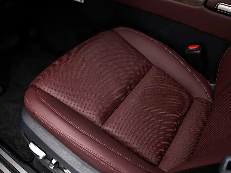 Lexus LX — миниатюра 17