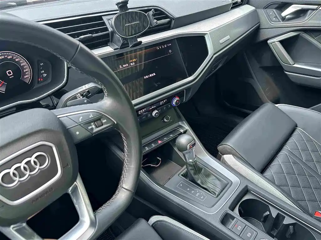 Audi Q3 — миниатюра 13