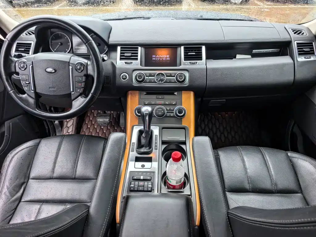 Land Rover Sport — миниатюра 12