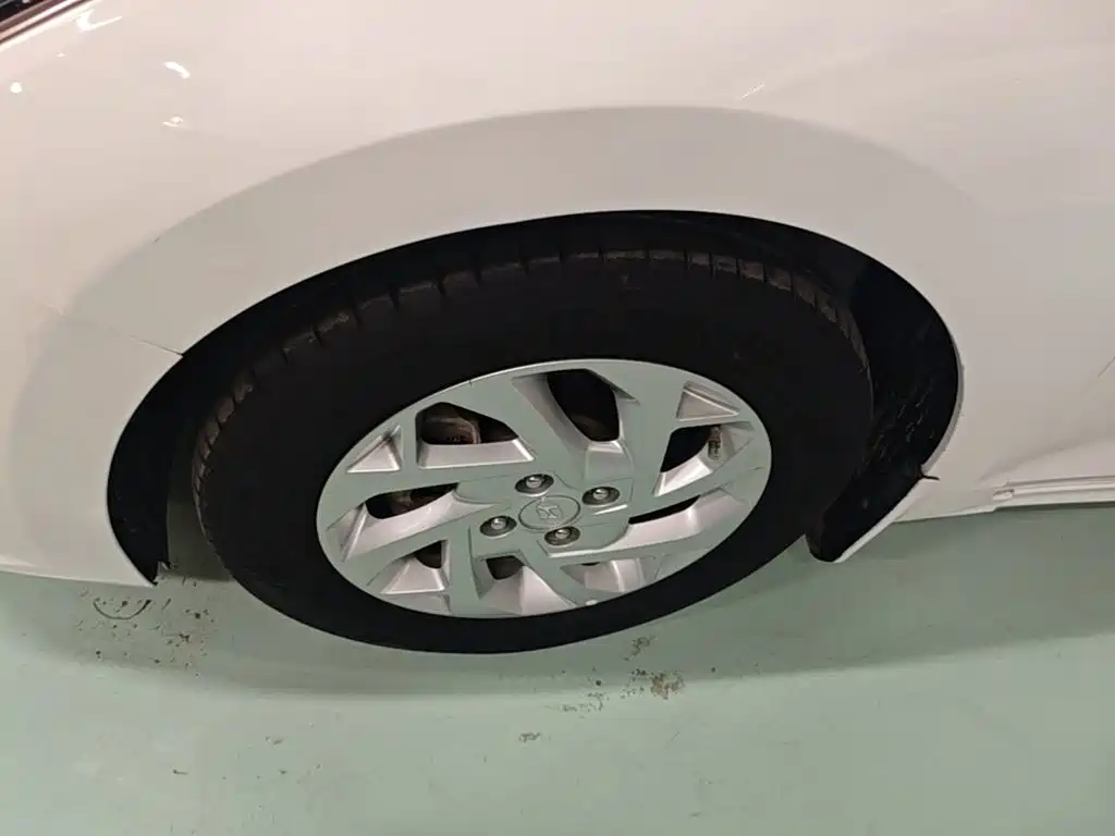 Hyundai Verna — миниатюра 23