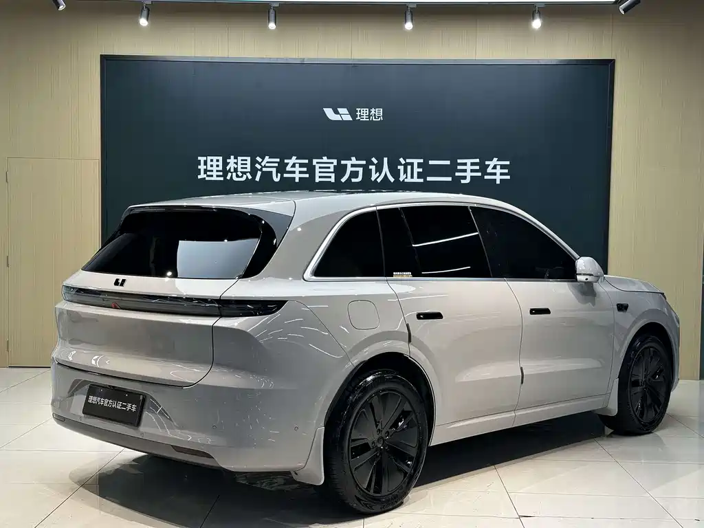 Li Auto L6 2024 Pro