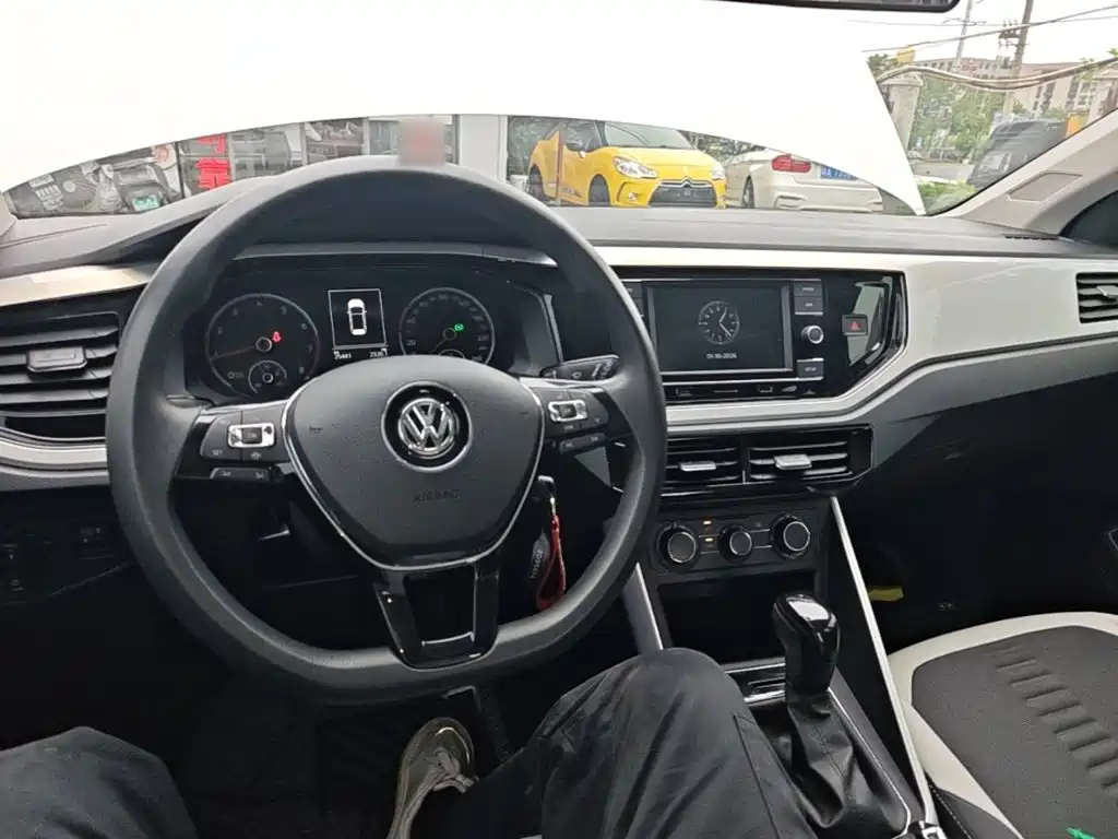 Volkswagen Polo — миниатюра 10