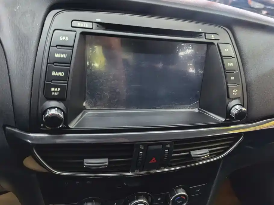 Mazda Atenza — миниатюра 13