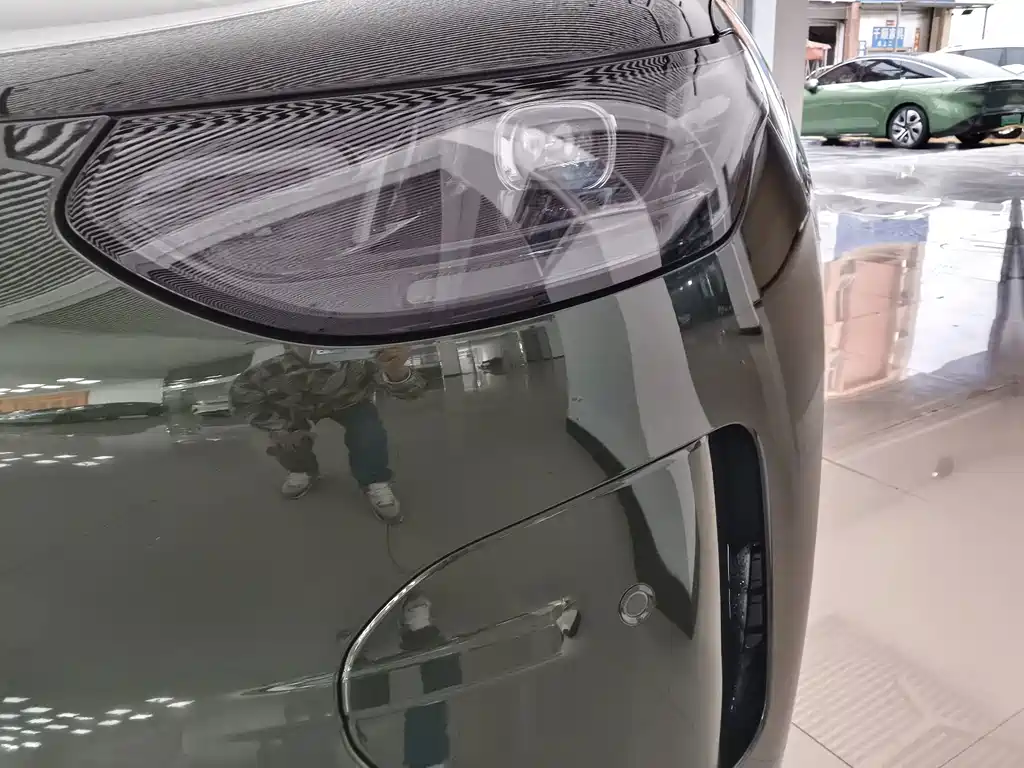 Leapmotor Leapmotor A10 — миниатюра 20