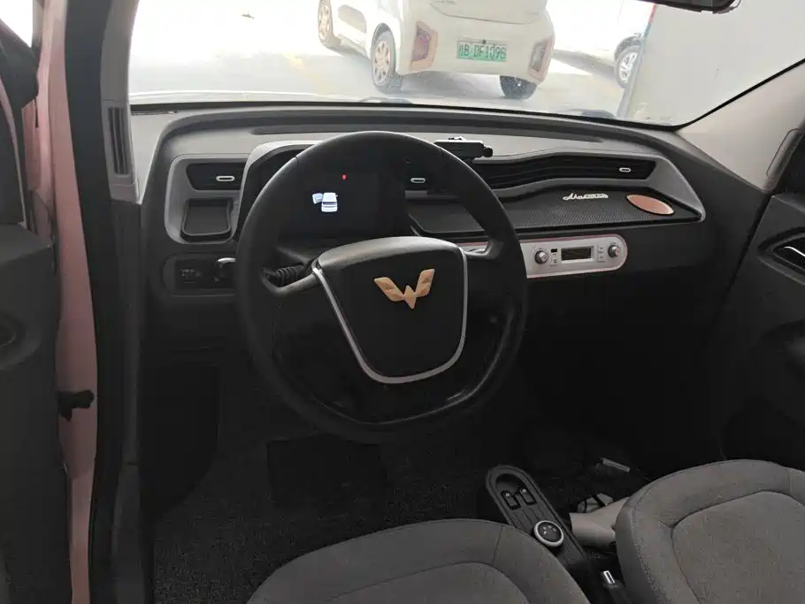 Wuling MINIEV — миниатюра 12