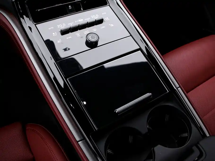 Porsche Panamera — миниатюра 10