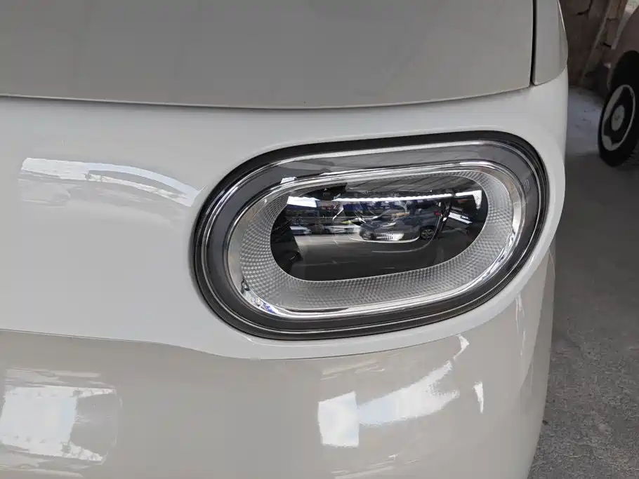 Wuling MINIEV — миниатюра 5