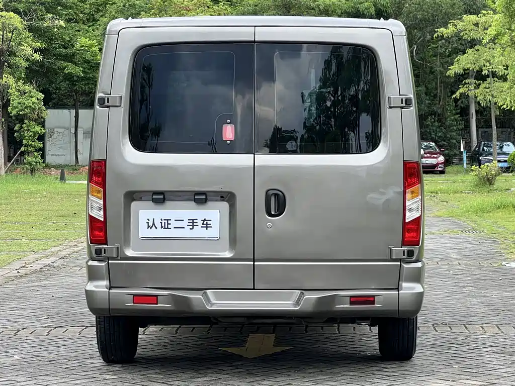 MAXUS V80 — миниатюра 14