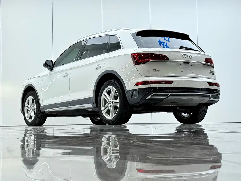 Audi Q5L — миниатюра 13