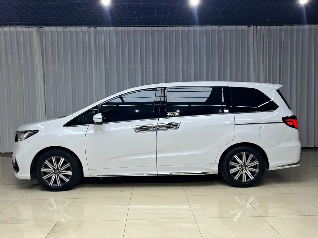 Honda Odyssey — миниатюра 4
