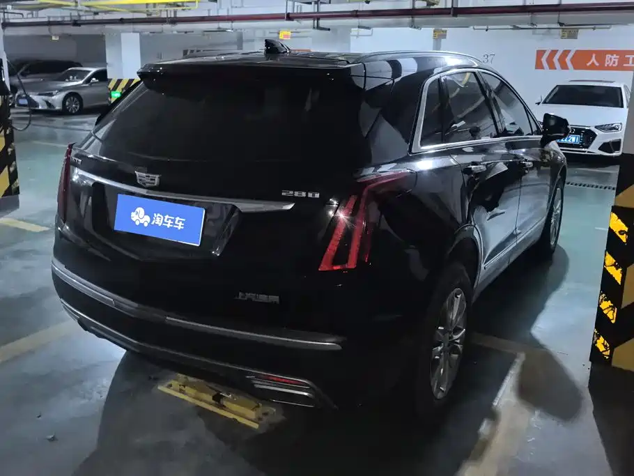 Cadillac XT5 — миниатюра 3