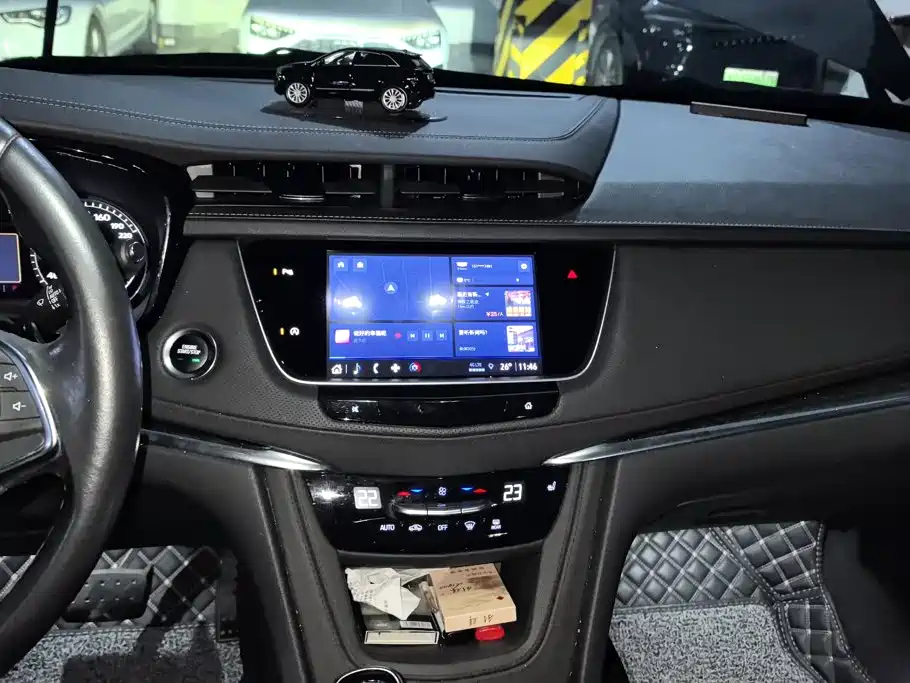 Cadillac XT5 — миниатюра 13