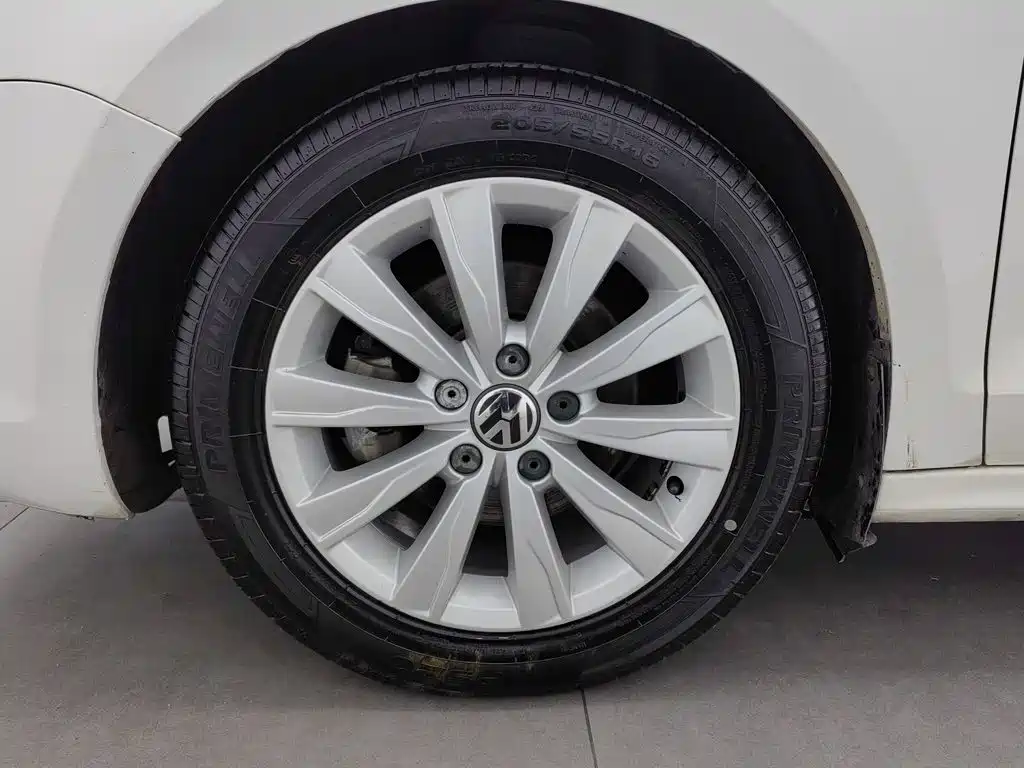 Volkswagen Sagitar — миниатюра 17
