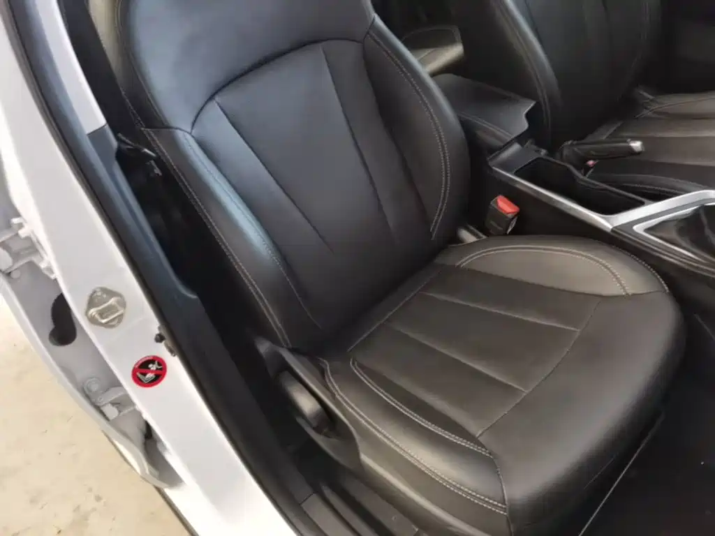 Geely Vision X3 — миниатюра 25