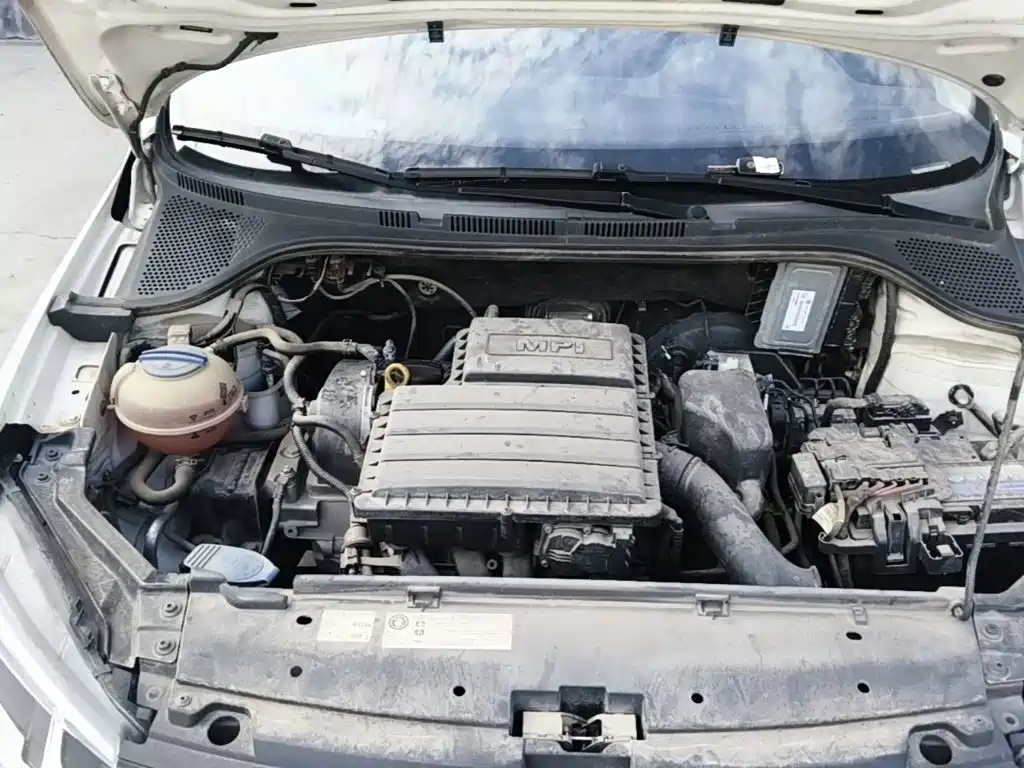 Volkswagen Santana — миниатюра 20