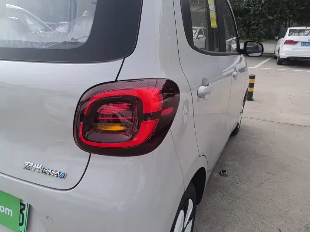 Wuling Mini EV MINIEV 2025