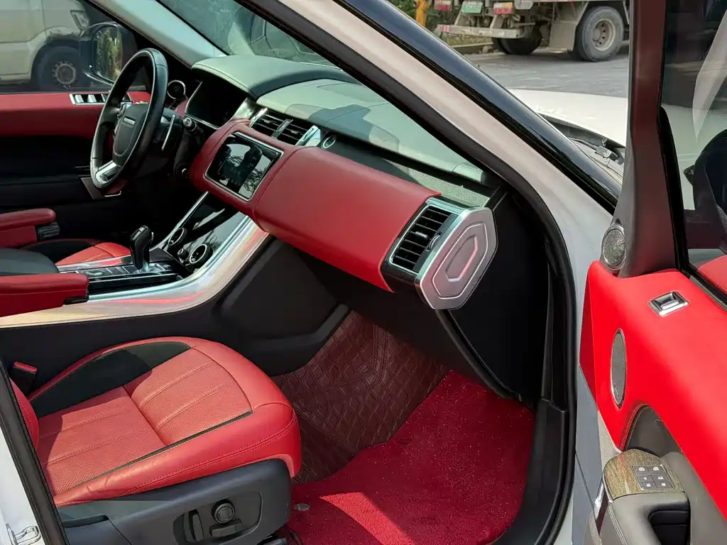 Land Rover Sport — миниатюра 7