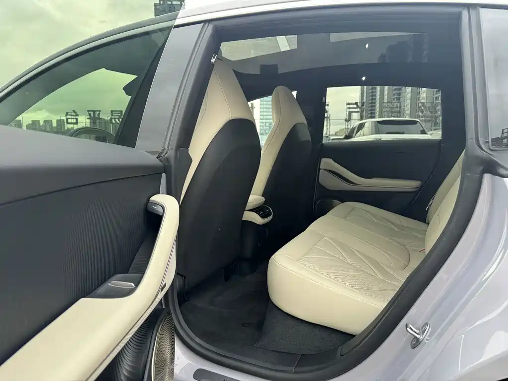 NIO ET5 — миниатюра 9