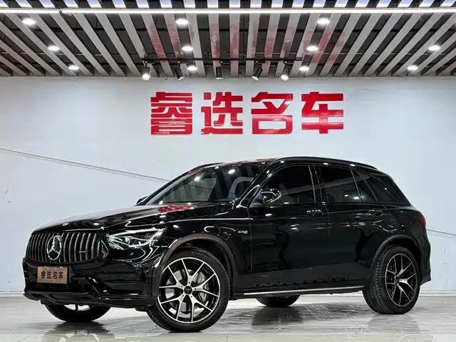 MERCEDES-BENZ GLC AMG
