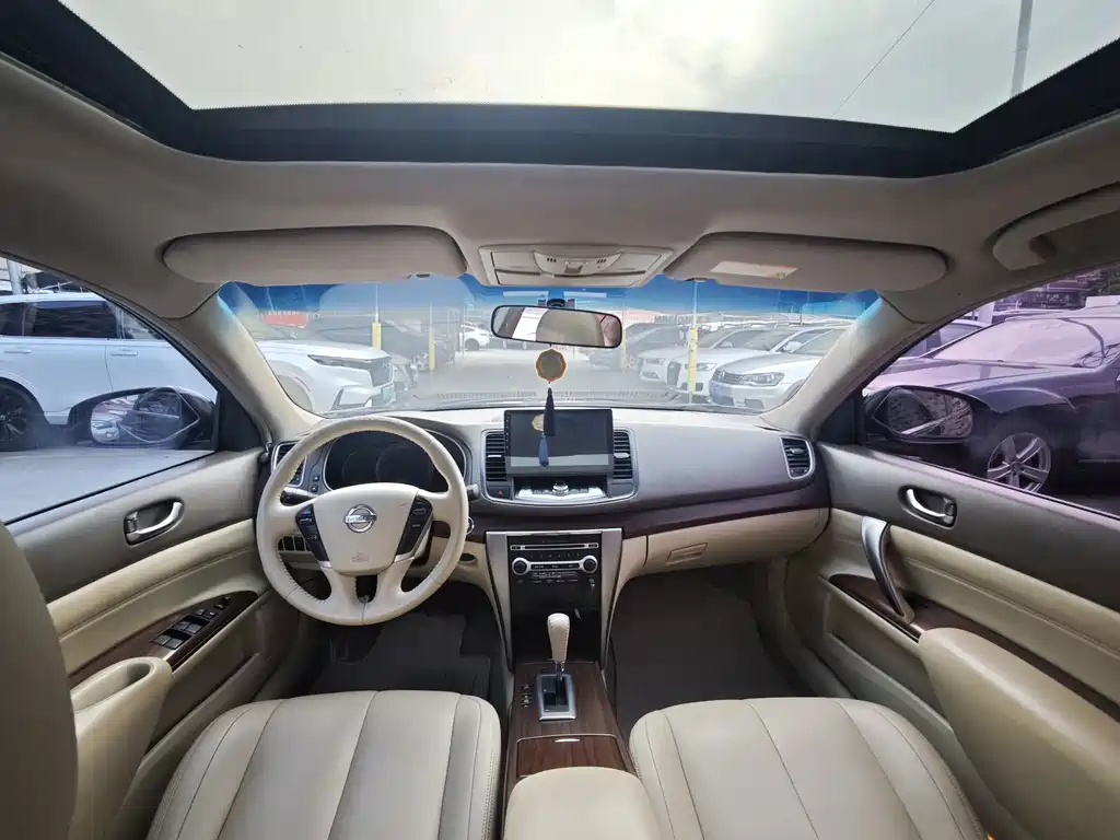 Nissan Teana — миниатюра 7